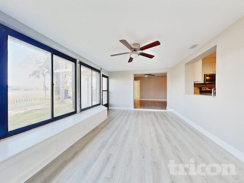 Building Photo - 3856 Lake Joyce Dr