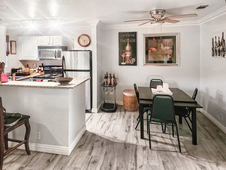 Building Photo - 4050 Pacific Harbors Dr