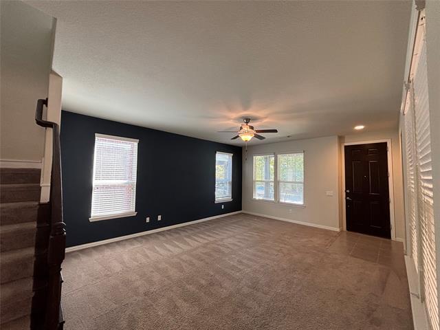 Building Photo - 812 Birdie Dr