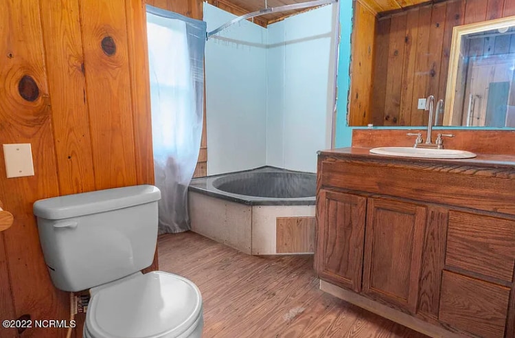 Building Photo - 1707 Frank Ave