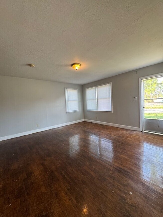 Building Photo - 1112 Atlantic Ave