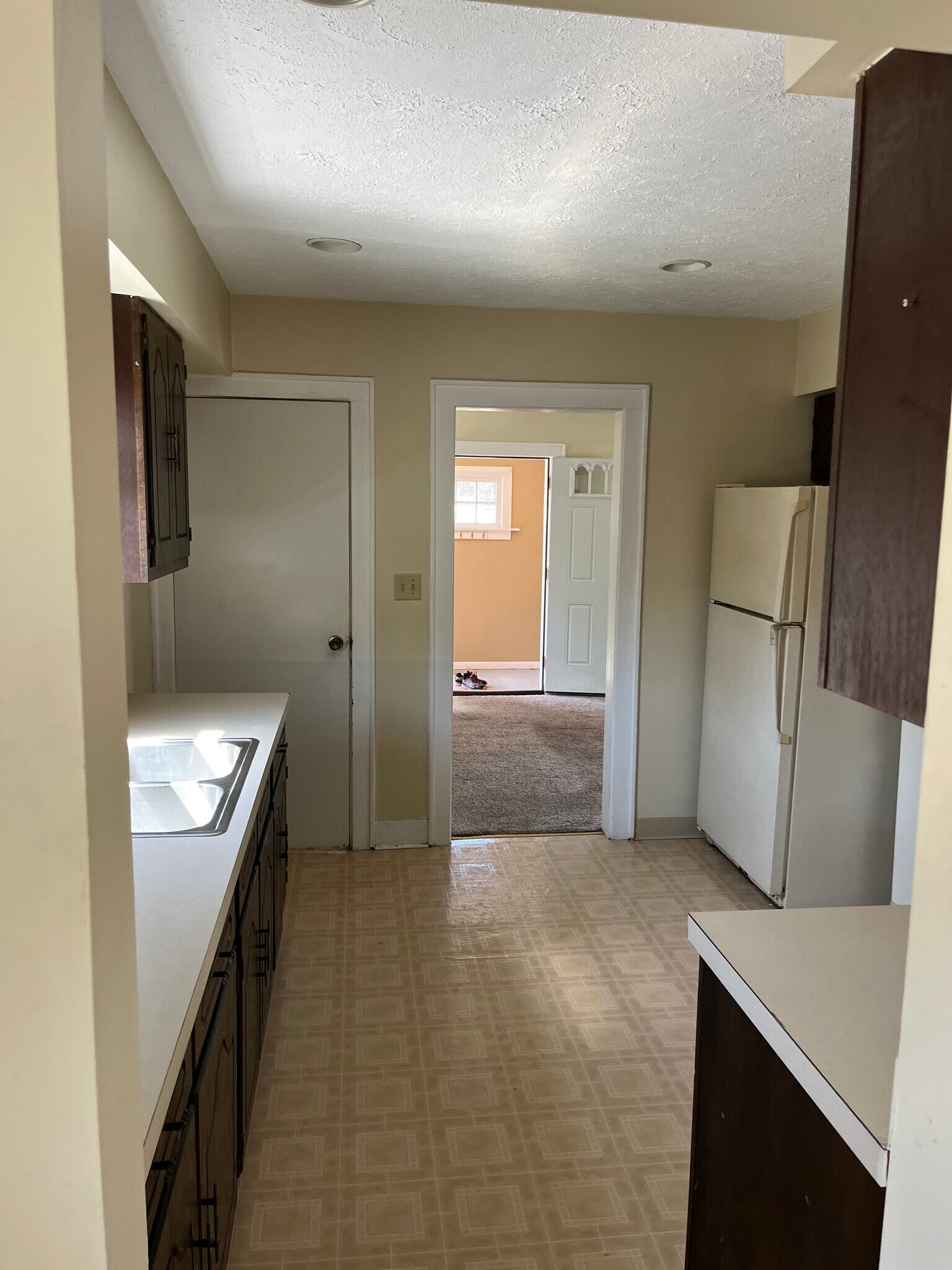 Building Photo - 435 31st St SW