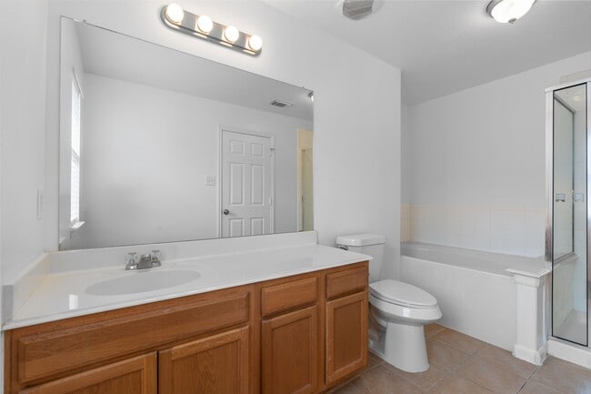 Building Photo - 5010 Kale Ct