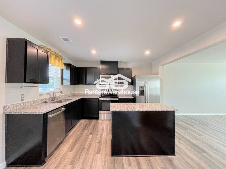 Building Photo - 16 Cecelia Way
