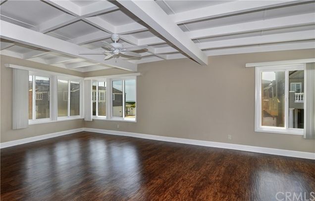 Building Photo - 111 19th St