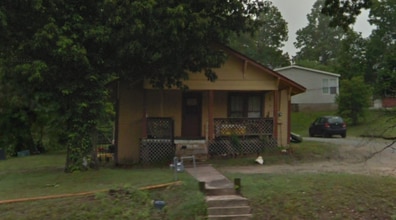 Building Photo - 3725 Edison Ave