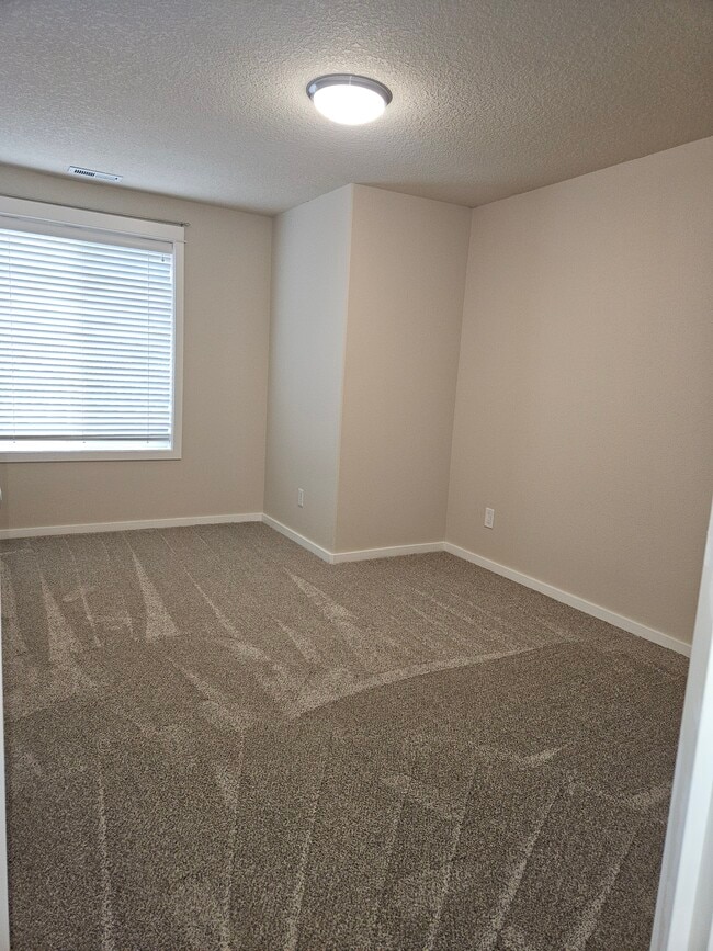 Building Photo - 14883 SE Marci Way