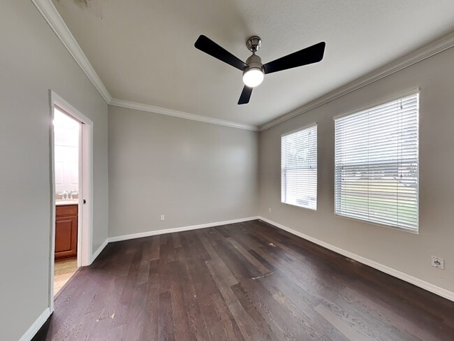 Building Photo - 9068 Shepton St