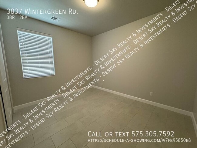 Building Photo - 3837 Wintergreen Rd