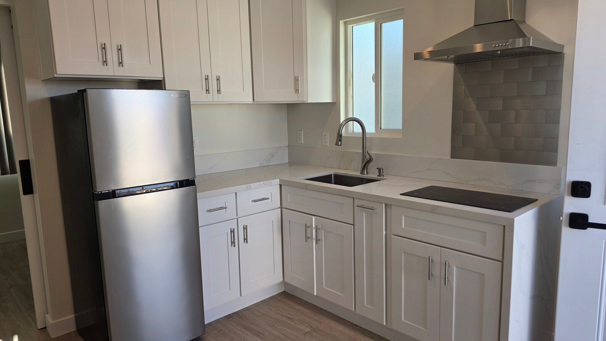 Building Photo - 10281 Courson Dr