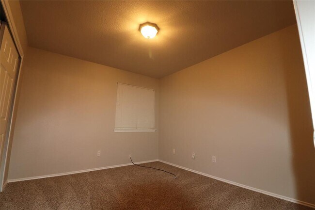 Building Photo - 2820 Single Trace Ct