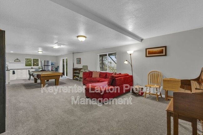 Building Photo - 2335 Summerwood Dr