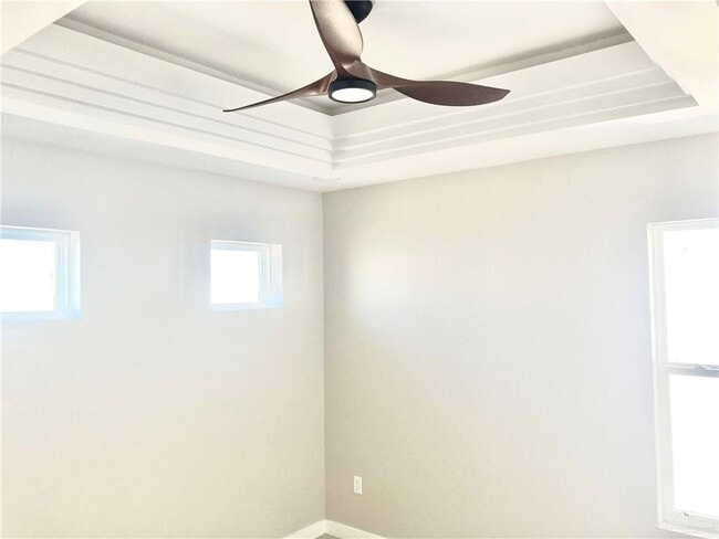 Building Photo - 22 Corales St