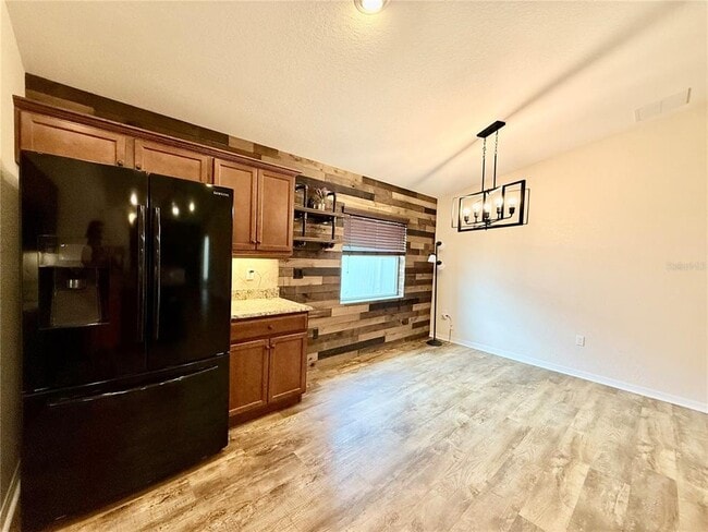 Building Photo - 6054 Merrifield Dr