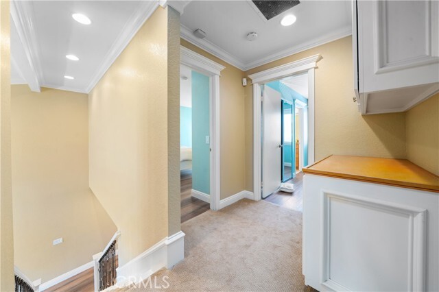 Building Photo - 7895 Southwind Cir