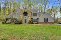 Building Photo - An Unbelievable Rental Opportunity – Grand...