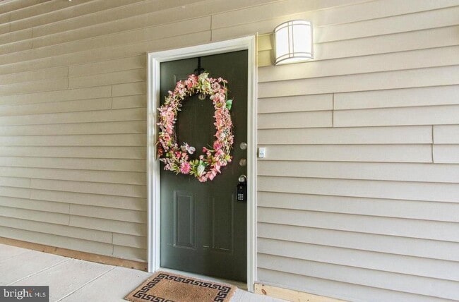 Building Photo - 5106 Travis Edward Way