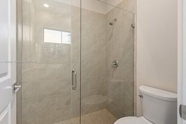 Building Photo - 13130 Addilyn Ct
