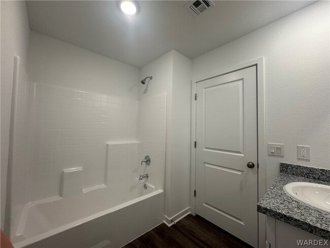 Building Photo - 1814 Aloe Ln