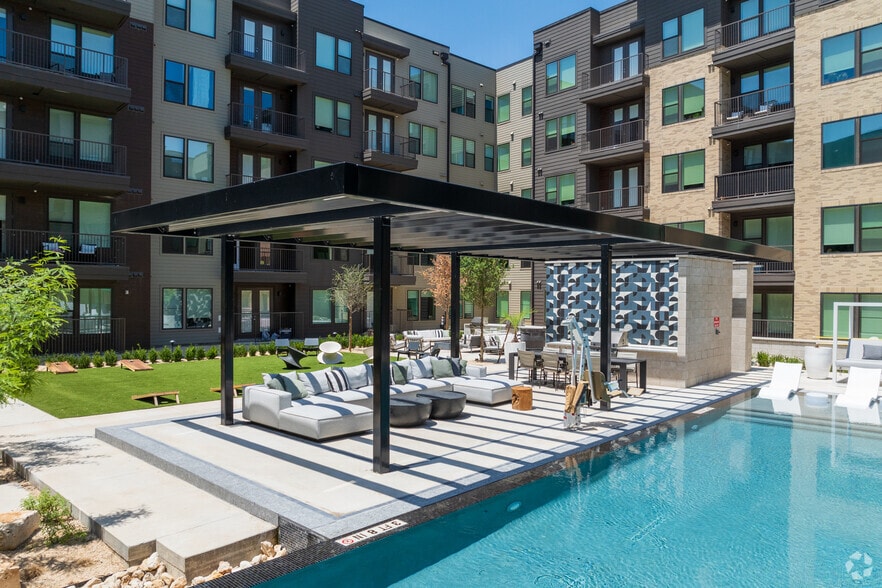 Pool - Revolve ATX