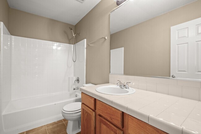 Building Photo - 6220 Perlita Dr