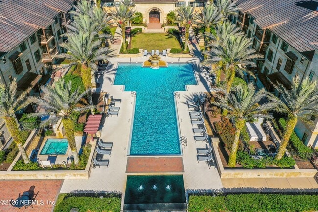 Building Photo - 965 Registry Blvd