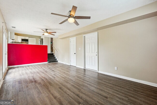 Building Photo - 2235 Emerald Springs Dr
