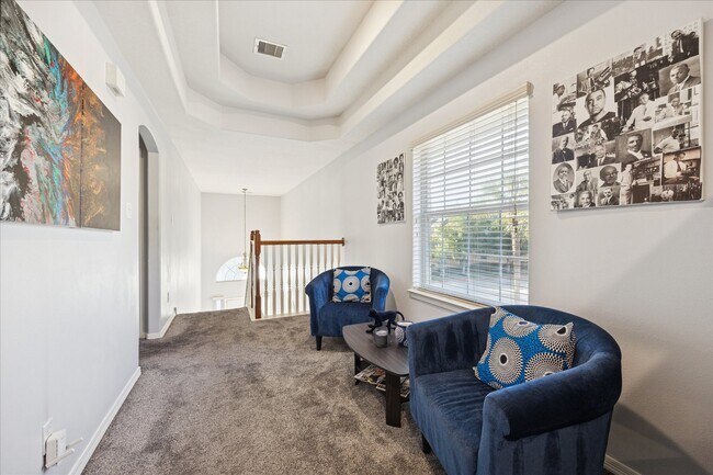 Building Photo - 6426 E Linpar Ct