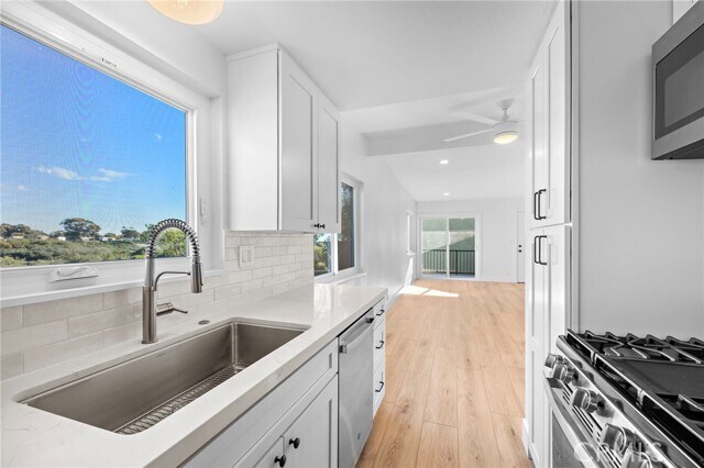 Building Photo - 213 Avenida Lobeiro