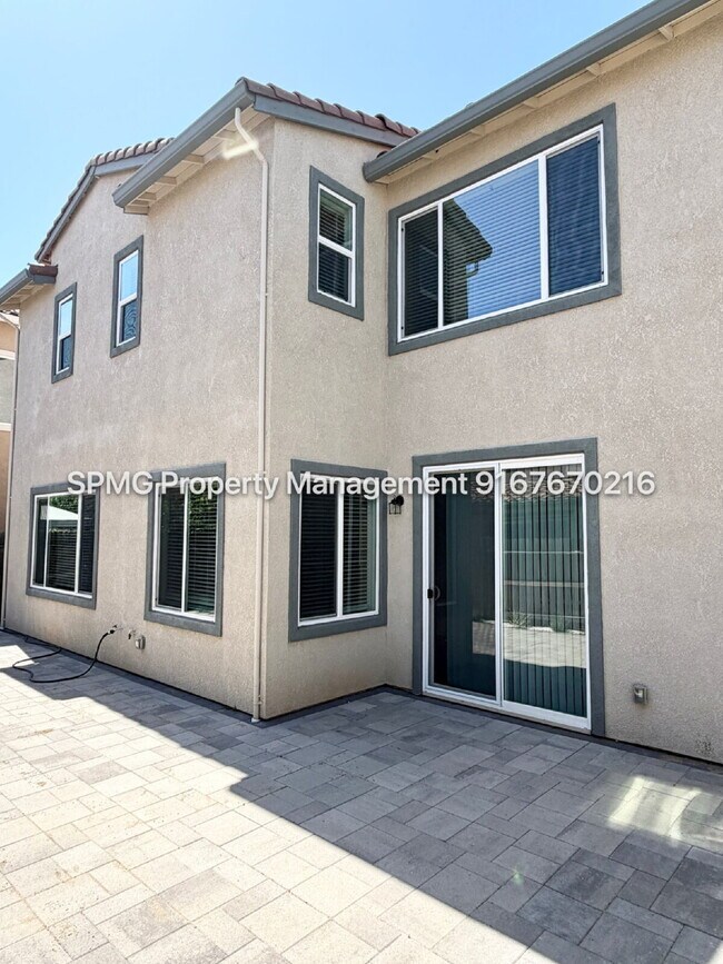 Building Photo - "Modern Rocklin Home : Spacious 3-Bedroom Home with Elegant Hardwood Accents!"