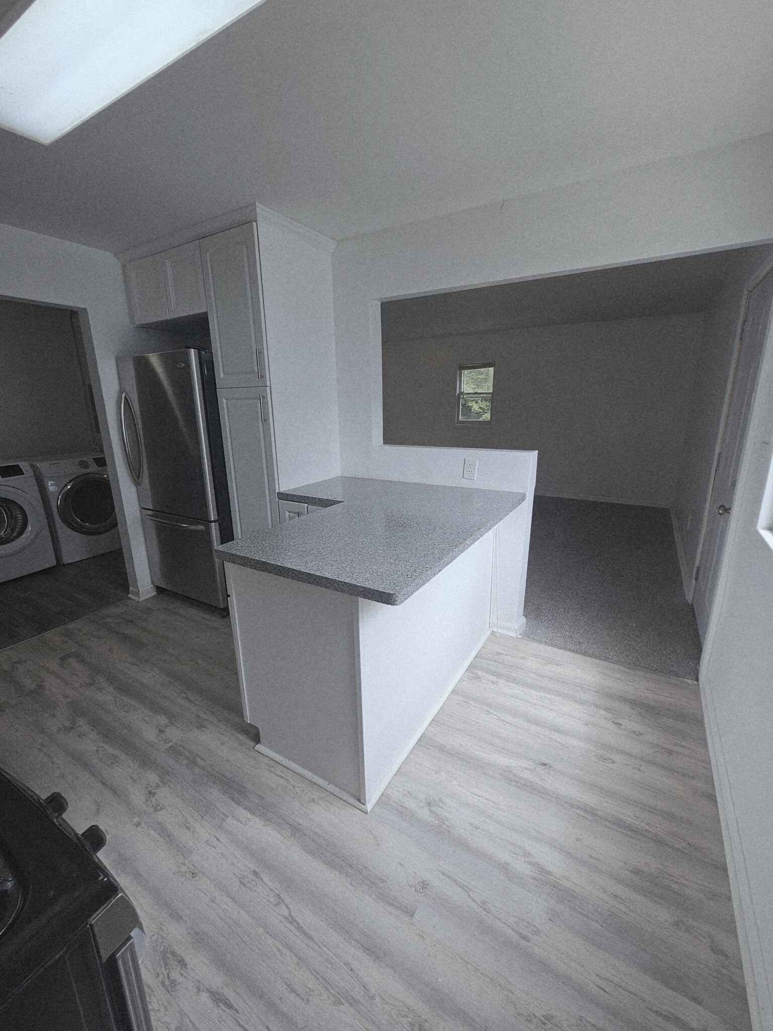 Building Photo - 1532 Harvest Ln
