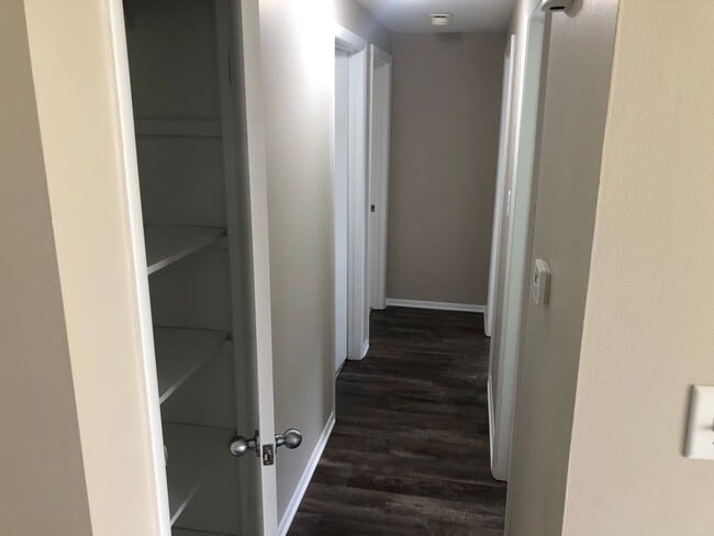 Building Photo - 3521 Ivy League Dr