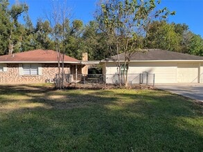 Building Photo - 2402 Fawnwood Ln