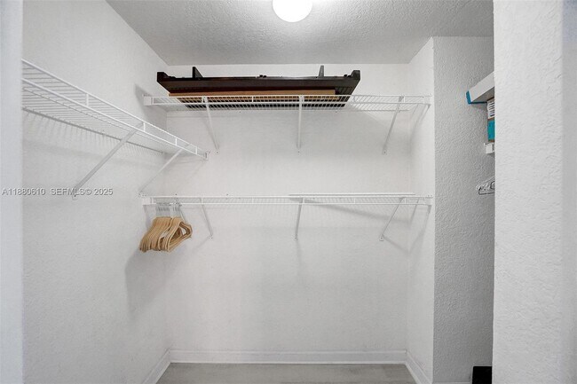 Building Photo - 2501 S Ocean Dr