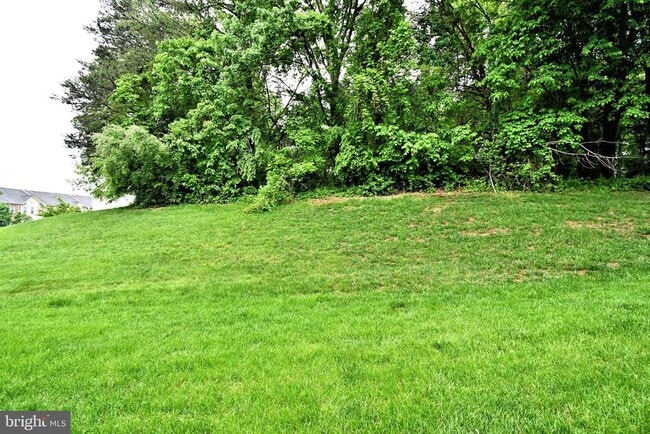 Building Photo - 2304 Lennon Ln