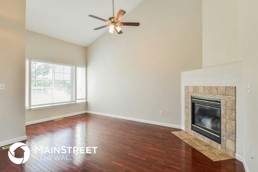 Building Photo - 1650 Leyburn Dr