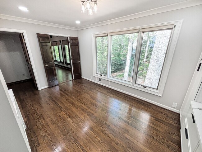 Building Photo - Beautifully Updated 4-Bedroom Home in Top-Rated Walton High District