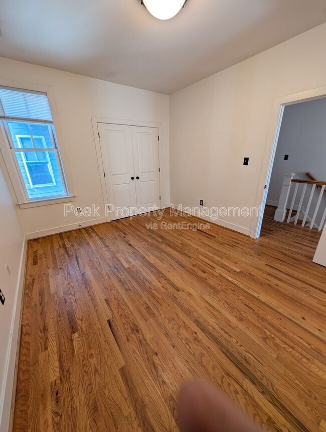 Building Photo - 1510 W Leigh St