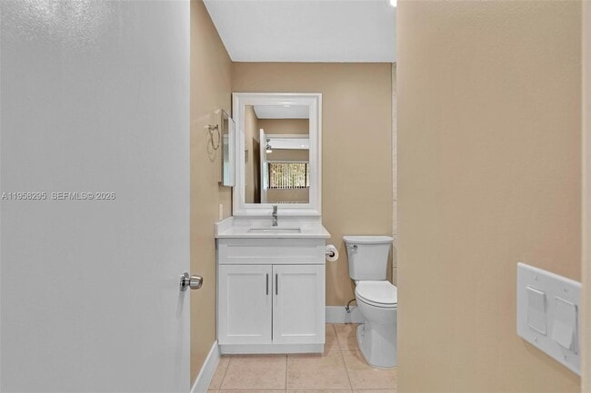 Building Photo - 9487 W McNab Rd