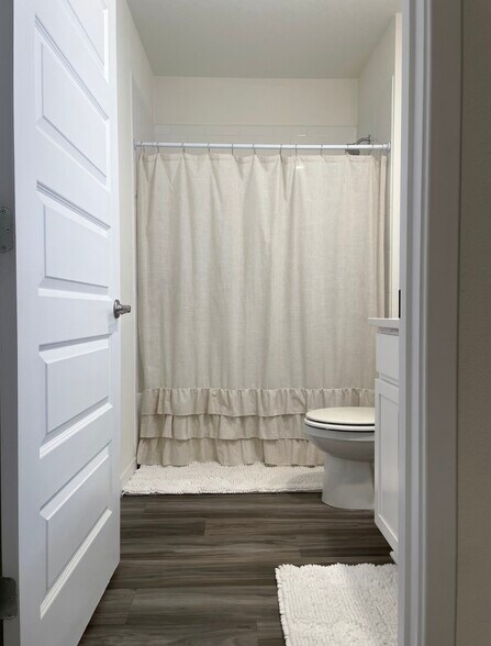 Restroom 2 - 424 Talisi Loop
