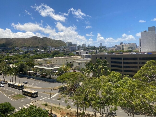 Building Photo - 55 S. Kukui St. #D904