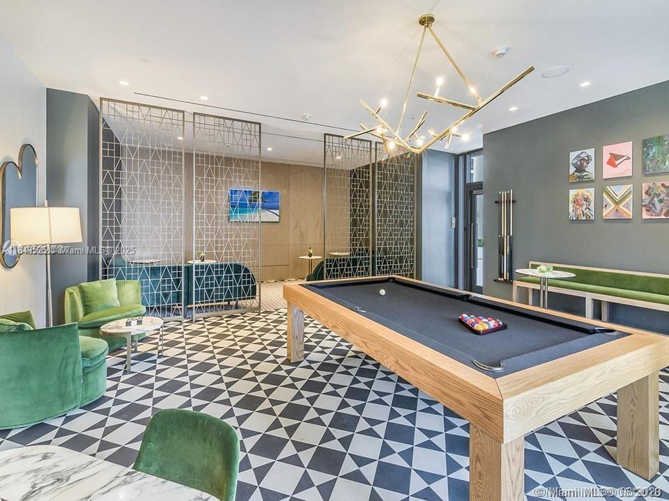 Building Photo - 801 S Miami Ave