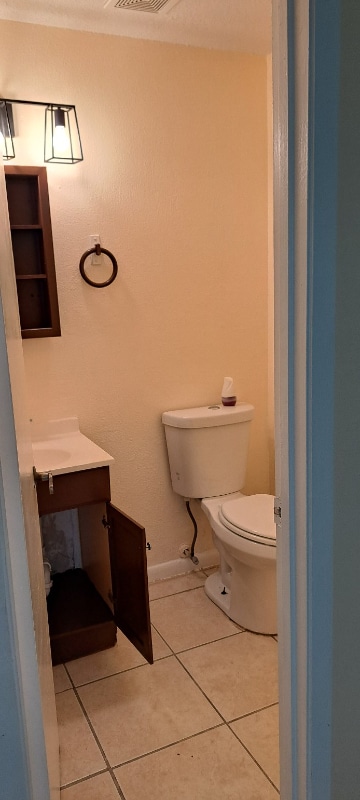 Building Photo - 812 Longview Ave