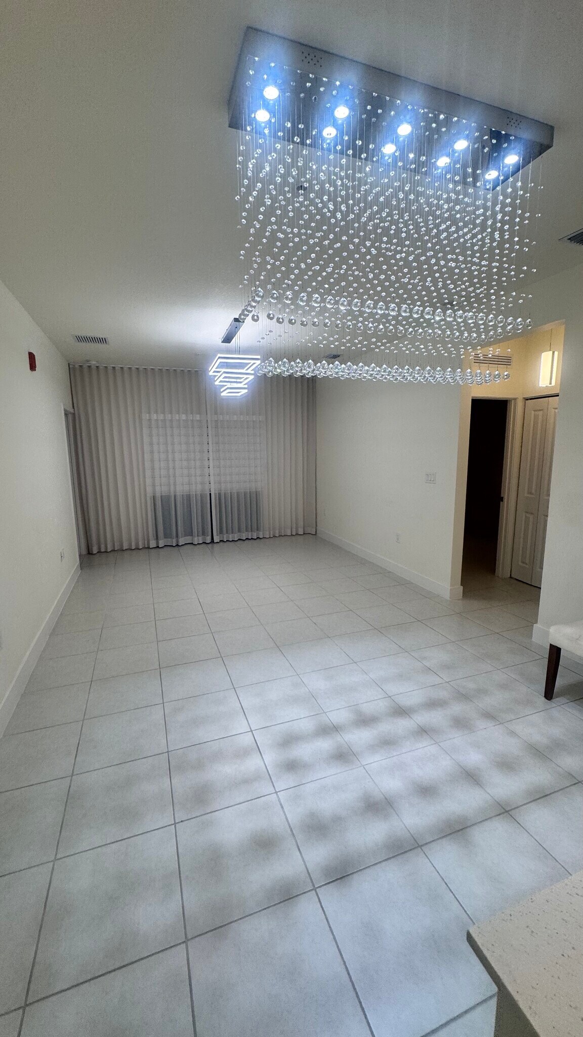 Living, Dining & Kitchen - 8001 NW 41st St