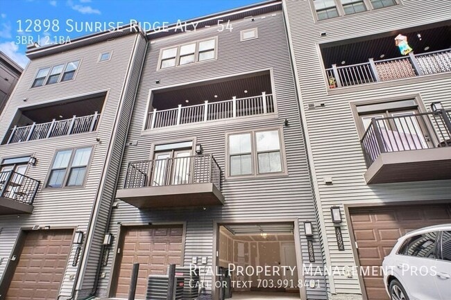 Building Photo - 12898 Sunrise Ridge Aly