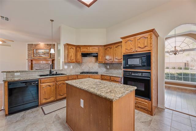 Building Photo - 401 Idaho Ct