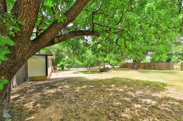 Building Photo - 609 Sunset Dr