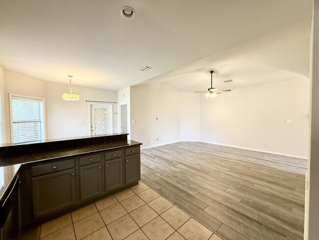 Building Photo - 3821 Branford Ct