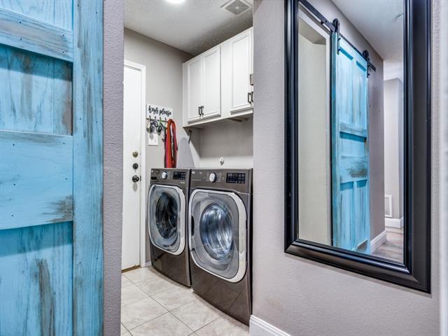 Building Photo - 1454 Lochspring Dr