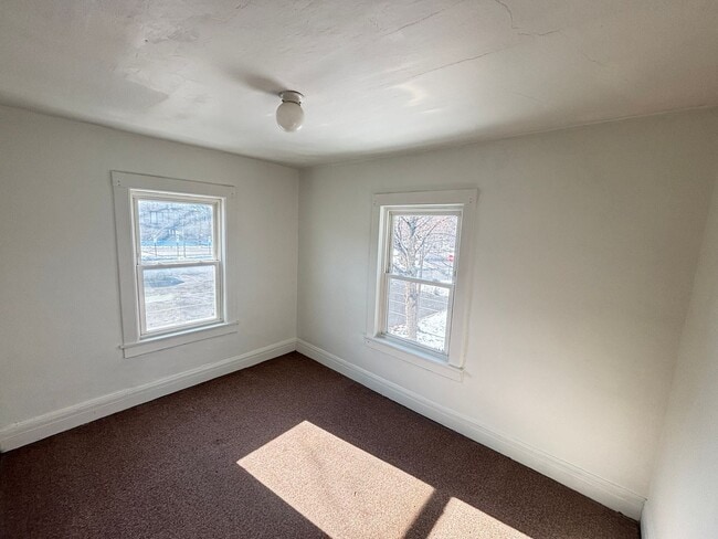 Building Photo - 3 Br 1 Bath Twin Home available in Bethlehem